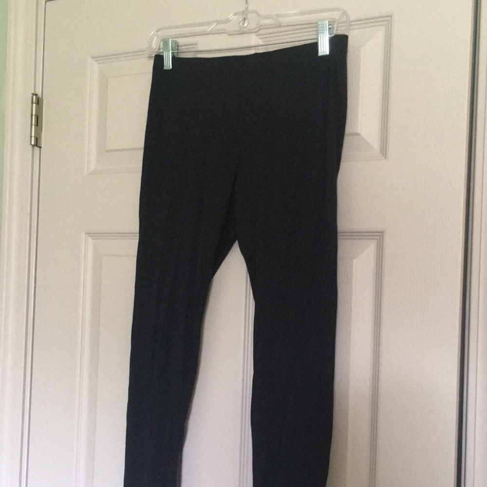 Old Navy black leggings